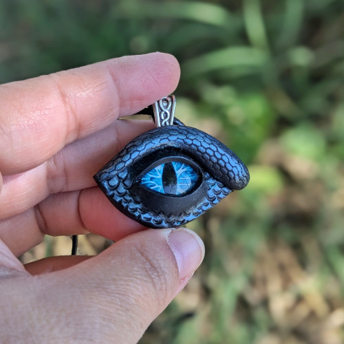 Ojo de dragón azul