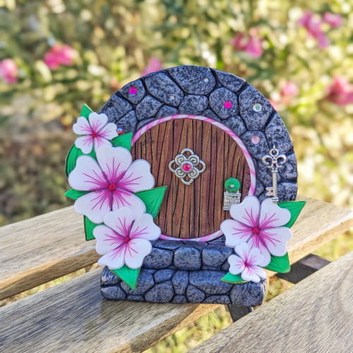 Puerta de Hobbit de Sakura o flor de...